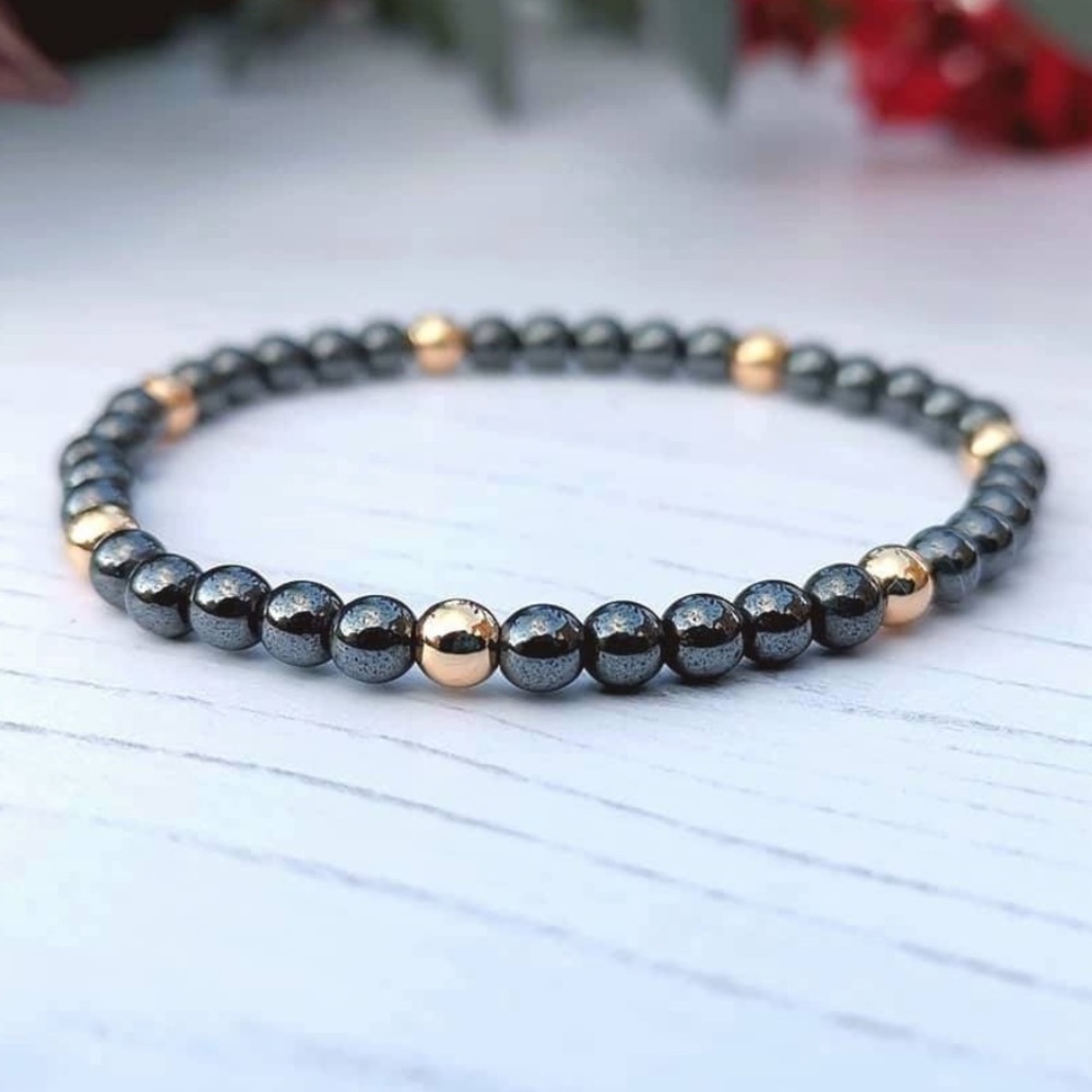 Minimalist Hematite Beaded Bracelet For Women Elegant Dainty Beaded Bracelet
